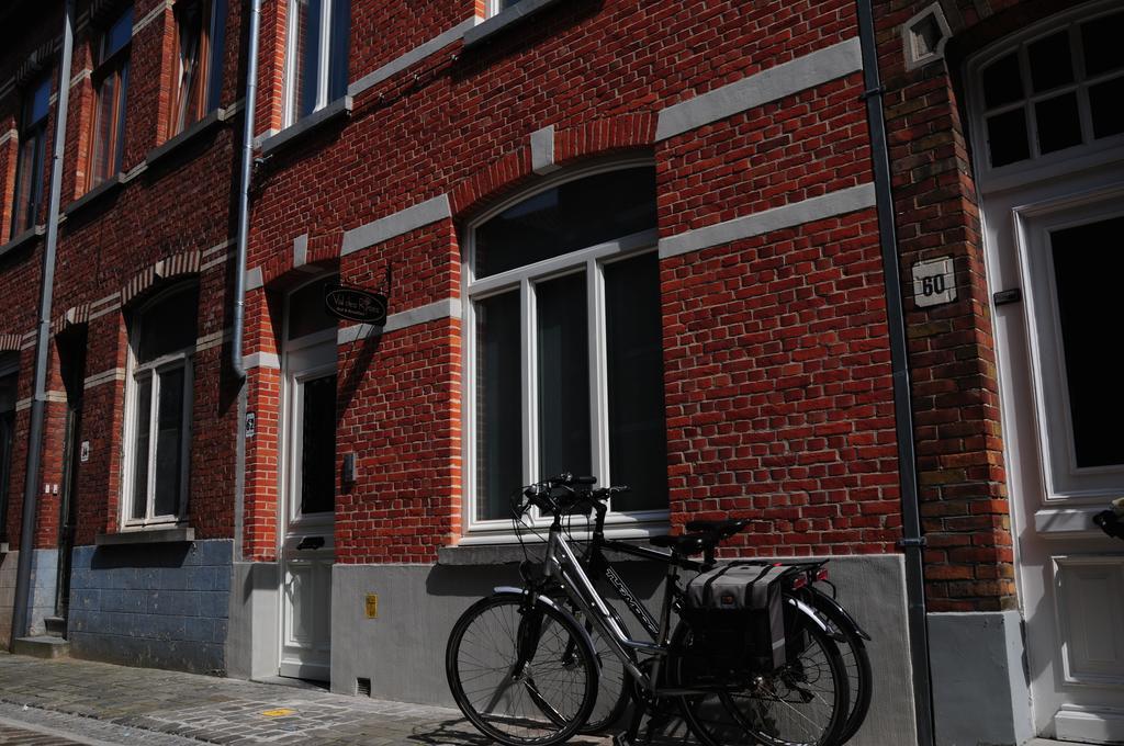 B&B Val Des Roses Brugge Buitenkant foto