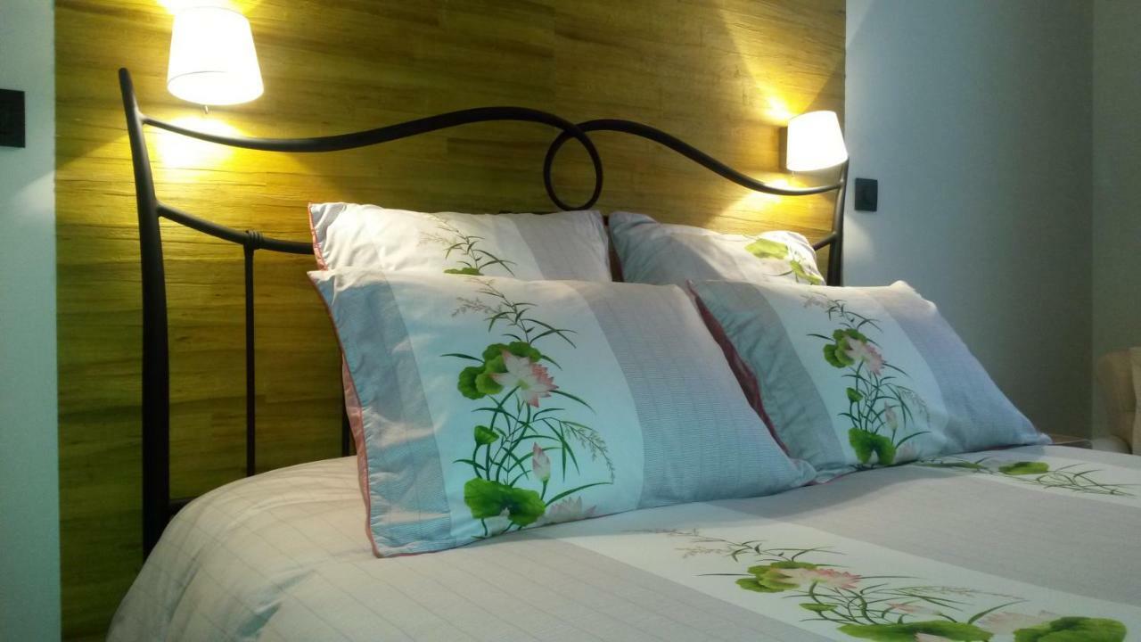 B&B Val Des Roses Brugge Buitenkant foto